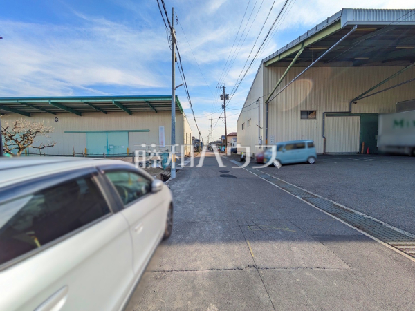 接道状況および現場風景 【北名古屋市熊之庄六の坪】 接道状況および現場風景 【北名古屋市熊之庄六の坪】