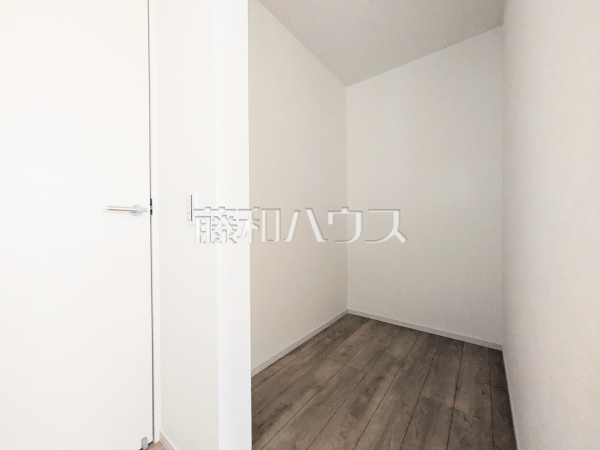 1号棟 ウォークインクローゼット 【国立市中3丁目】 1号棟 ウォークインクローゼット 【国立市中3丁目】