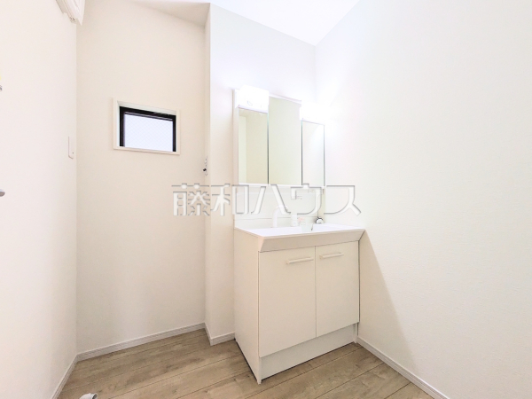1号棟 洗面室 【国立市中3丁目】 1号棟 洗面室 【国立市中3丁目】