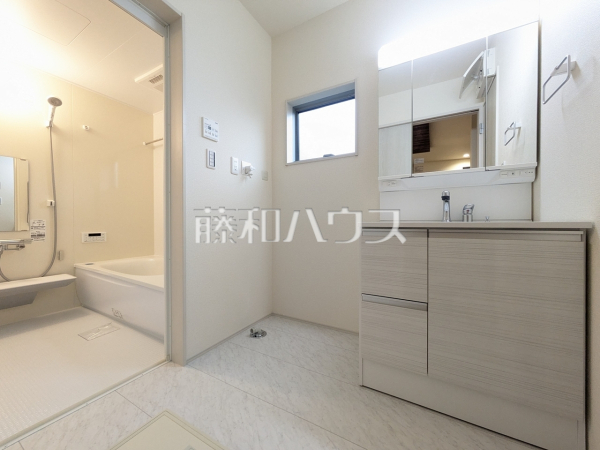 1号棟 洗面室 【東大和市芋窪4丁目】 1号棟 洗面室 【東大和市芋窪4丁目】