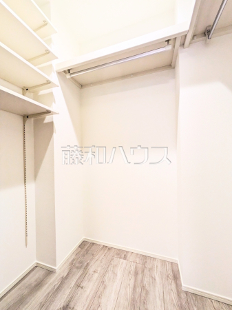 2号棟 ウォークインクローゼット 【世田谷区瀬田5丁目】 2号棟 ウォークインクローゼット 【世田谷区瀬田5丁目】