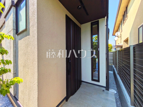 2号棟 玄関 【世田谷区瀬田5丁目】 2号棟 玄関 【世田谷区瀬田5丁目】