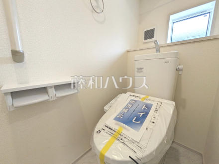 1号棟 トイレ 【日野市栄町4丁目】/撮影日2025/09/18