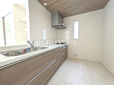 1号棟 キッチン 【日野市栄町4丁目】/撮影日2025/09/18