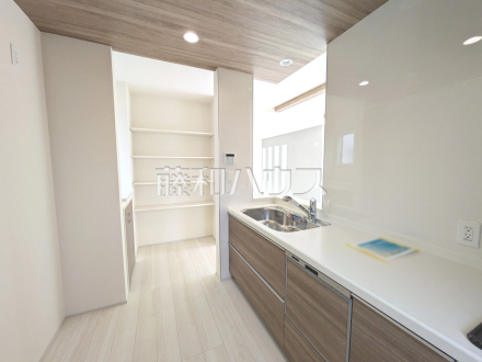 1号棟 キッチン 【日野市栄町4丁目】/撮影日2025/09/18