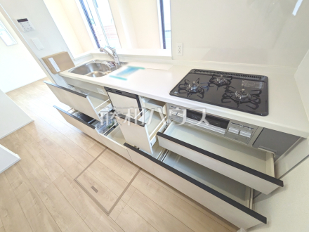 2号棟 キッチン 【日野市栄町4丁目】/撮影日2025/09/18