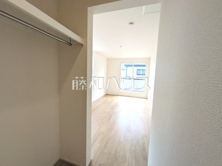 3号棟 ウォークインクローゼット 【日野市栄町4丁目】/撮影日2025/09/18