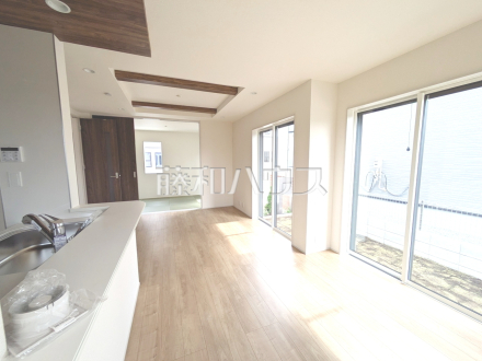 3号棟 リビング 【日野市栄町4丁目】/撮影日2025/09/18