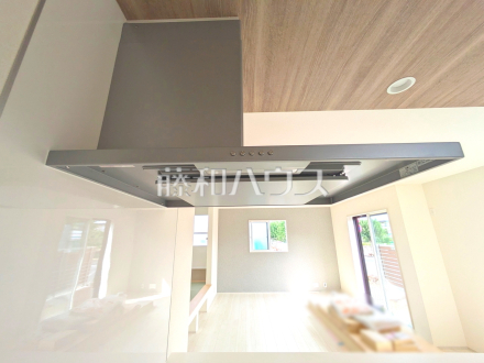 6号棟 レンジフード 【日野市栄町4丁目】/撮影日2025/09/18