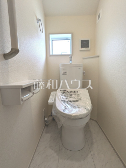 6号棟 トイレ 【日野市栄町4丁目】/撮影日2025/10/03