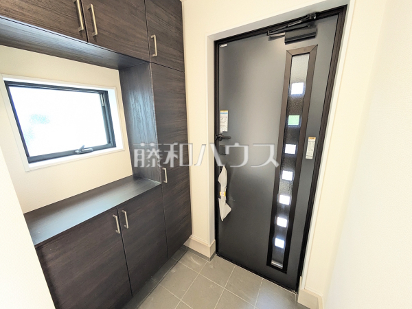 玄関 【小牧市大字小牧原新田】 玄関 【小牧市大字小牧原新田】