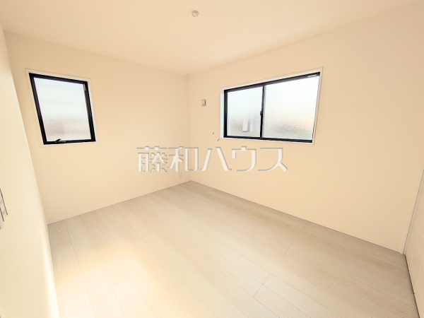 居室 【小牧市大字小牧原新田】 居室 【小牧市大字小牧原新田】