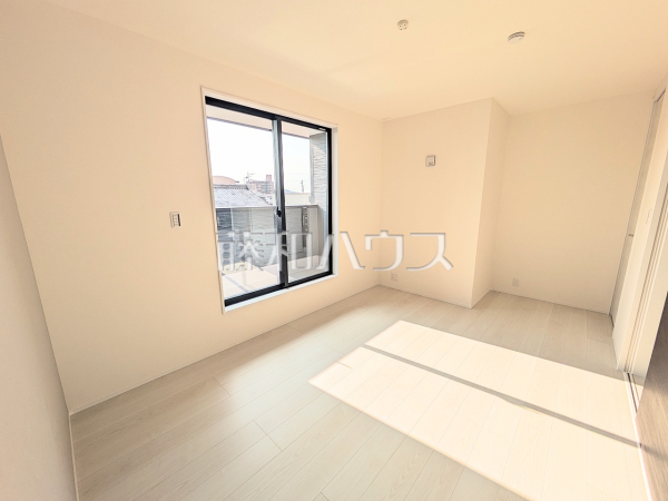 居室 【小牧市大字小牧原新田】 居室 【小牧市大字小牧原新田】