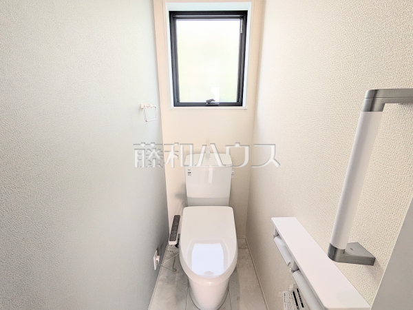 トイレ 【小牧市大字小牧原新田】 トイレ 【小牧市大字小牧原新田】