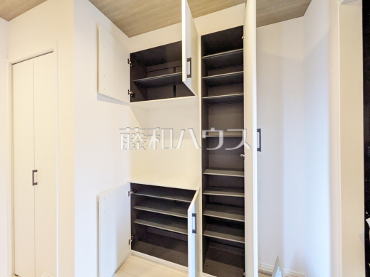 収納 【福岡市早良区野芥6丁目】