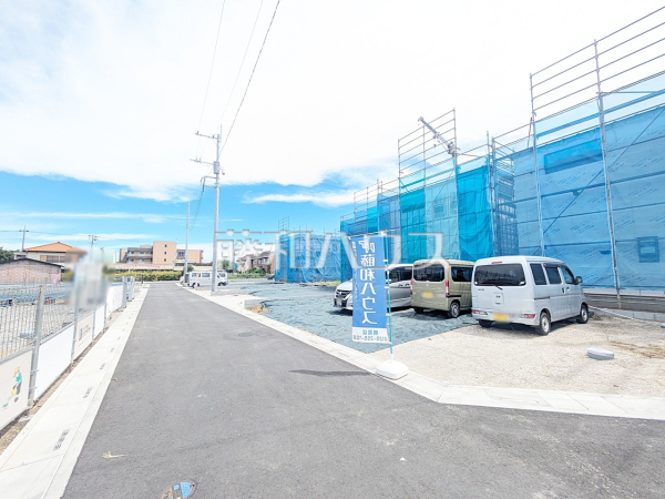 接道状況および現場風景 【志木市中宗岡1丁目】 接道状況および現場風景 【志木市中宗岡1丁目】