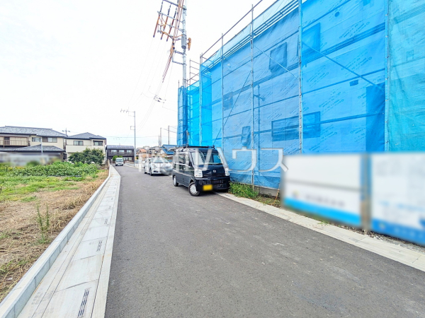 接道状況および現場風景 【志木市中宗岡1丁目】 接道状況および現場風景 【志木市中宗岡1丁目】