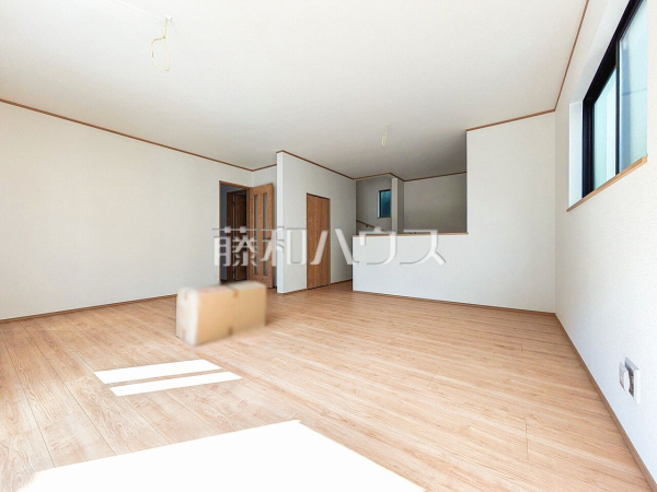 リビング 【新座市石神2丁目】 リビング 【新座市石神2丁目】