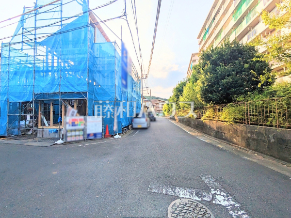 ≪接道状況≫お住まい探しは、家の良し悪しだけでなく周辺環境も重要なポイントです。ぜひ一度お客様の目でご覧ください。 【稲城市大丸】 ≪接道状況≫お住まい探しは、家の良し悪しだけでなく周辺環境も重要なポイントです。ぜひ一度お客様の目でご覧ください。 【稲城市大丸】