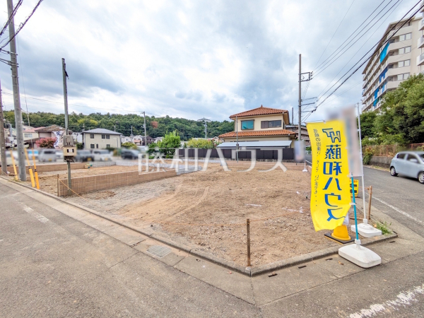 ≪現地外観≫JR南武線『稲城長沼』駅 徒歩9分の新築分譲住宅(全3棟)が誕生します♪【稲城市大丸】 ≪現地外観≫JR南武線『稲城長沼』駅 徒歩9分の新築分譲住宅(全3棟)が誕生します♪【稲城市大丸】