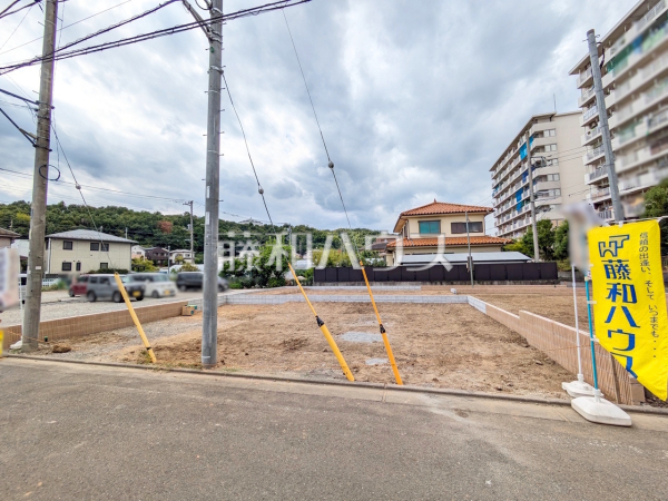 3号棟 外観 【稲城市大丸】 全居室角部屋仕様で2面採光を実現!お天気の良い日には窓を開けて換気もできるので気持ち良いですね。 3号棟 外観 【稲城市大丸】 全居室角部屋仕様で2面採光を実現!お天気の良い日には窓を開けて換気もできるので気持ち良いですね。