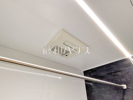 浴室換気乾燥機 【東久留米市中央町3丁目】 幼い子供がいると汚れものが多く、いつでも洗濯物を干せるのが嬉しい浴室換気乾燥機!/撮影日2026/01/15