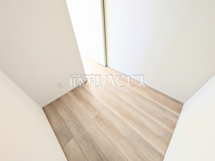 1号棟 ウォークインクローゼット 【春日井市妙慶町2丁目】/撮影日2025/10/23