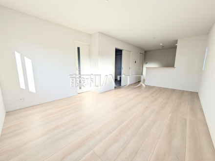 1号棟 リビング 【春日井市妙慶町2丁目】/撮影日2025/10/23