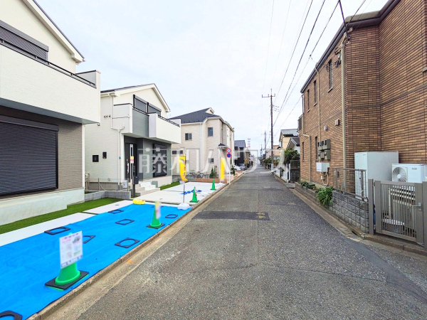 接道状況および現場風景 【東大和市向原2丁目】 接道状況および現場風景 【東大和市向原2丁目】