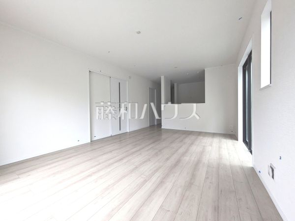 B号棟 リビング 【東大和市向原2丁目】 B号棟 リビング 【東大和市向原2丁目】