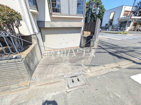 カースペース 【東村山市青葉町2丁目】 カースペース 【東村山市青葉町2丁目】