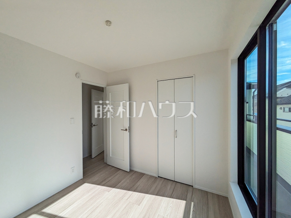 A号棟 居室 【小平市回田町】 A号棟 居室 【小平市回田町】