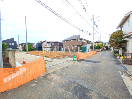 接道状況および現場風景 【東村山市久米川町2丁目】/撮影日2025/10/09