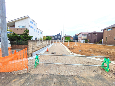 接道状況および現場風景 【東村山市久米川町2丁目】/撮影日2025/10/09