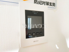 TVモニター付きインターホン訪問者がひと目で分かります TVモニター付きインターホン訪問者がひと目で分かります