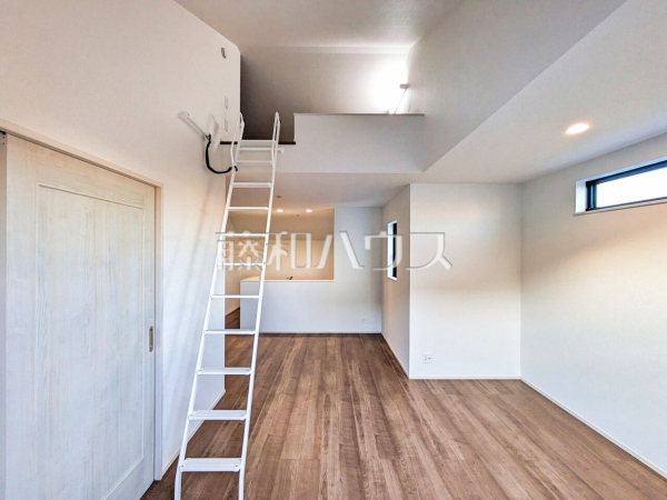 I号棟 リビング 【昭島市朝日町3丁目】 I号棟 リビング 【昭島市朝日町3丁目】