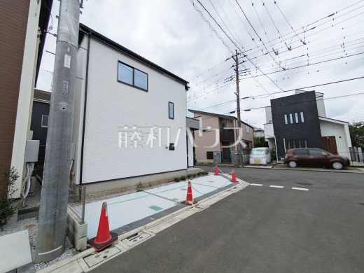 接道状況および現場風景 【三鷹市大沢2丁目】