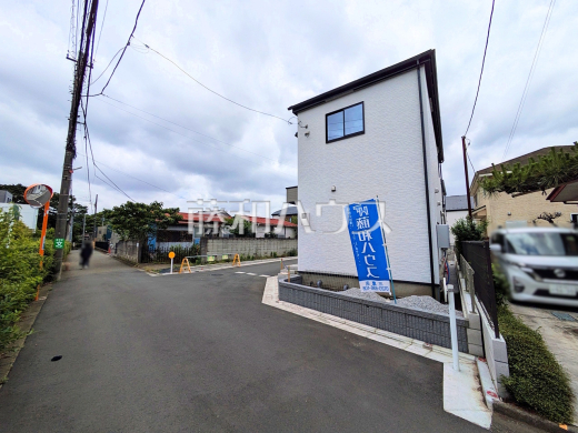 接道状況および現場風景 【三鷹市大沢2丁目】