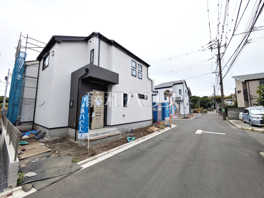 接道状況および現場風景 【三鷹市大沢2丁目】