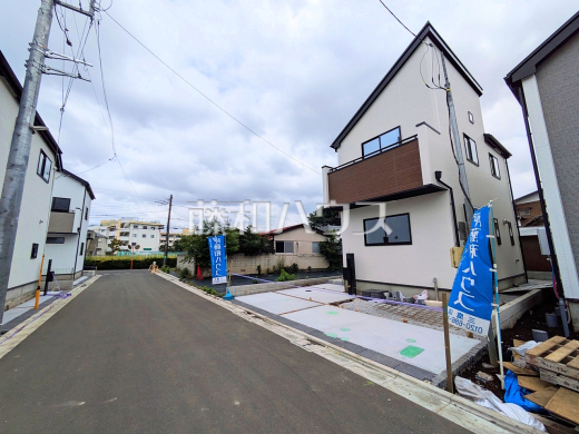 接道状況および現場風景 【三鷹市大沢2丁目】