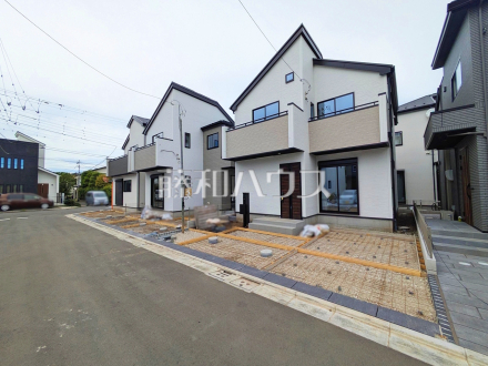 接道状況および現場風景 【三鷹市大沢2丁目】/撮影日2026/08/28