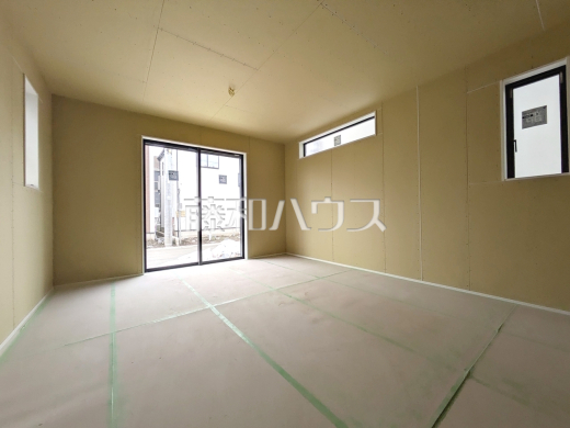 6号棟 リビング(施工中) 【三鷹市大沢2丁目】