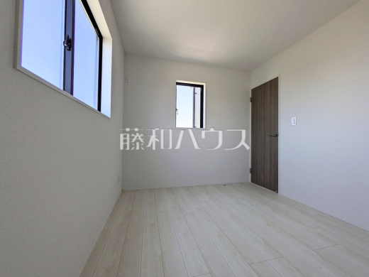 14号棟 居室 【三鷹市大沢2丁目】