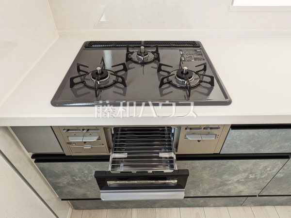 3口ガスコンロ 【志木市中宗岡3丁目】 3口ガスコンロ 【志木市中宗岡3丁目】