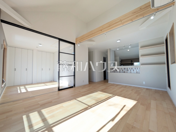 リビング 【世田谷区上祖師谷2丁目】 リビング 【世田谷区上祖師谷2丁目】