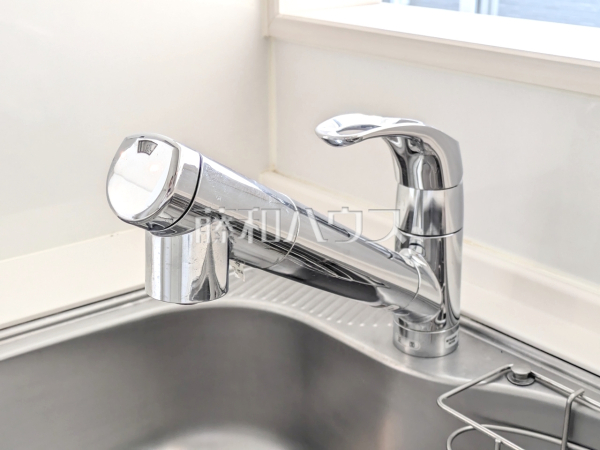 いつでもおいしいお水が飲める浄水器一体型水栓も完備。 【和光市中央1丁目】 いつでもおいしいお水が飲める浄水器一体型水栓も完備。 【和光市中央1丁目】