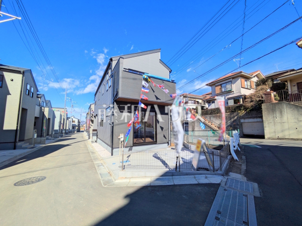 接道状況および現場風景 【富士見市渡戸1丁目】 接道状況および現場風景 【富士見市渡戸1丁目】