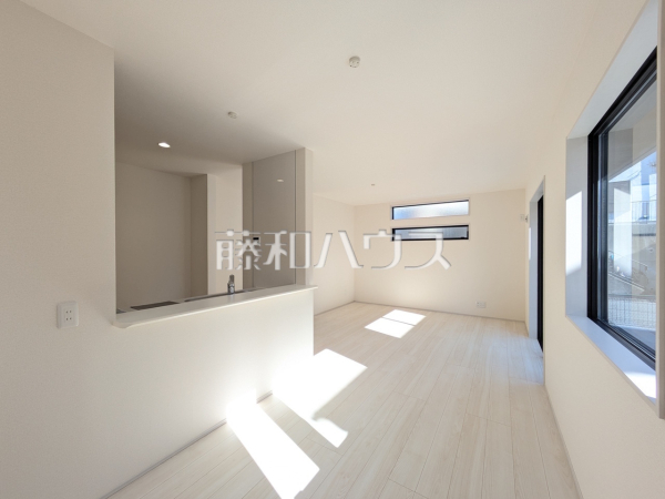 11号棟 リビング 【富士見市渡戸1丁目】 11号棟 リビング 【富士見市渡戸1丁目】