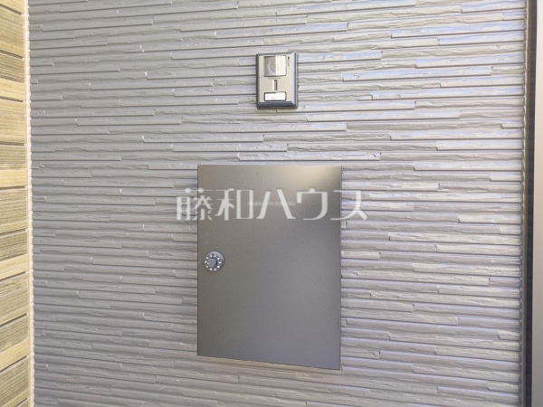 2号棟 TVモニター付きインターホン・郵便ポスト 【練馬区大泉学園町4丁目】 2号棟 TVモニター付きインターホン・郵便ポスト 【練馬区大泉学園町4丁目】