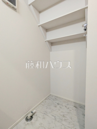 洗濯機置き場 【練馬区田柄1丁目】 洗濯機置き場 【練馬区田柄1丁目】